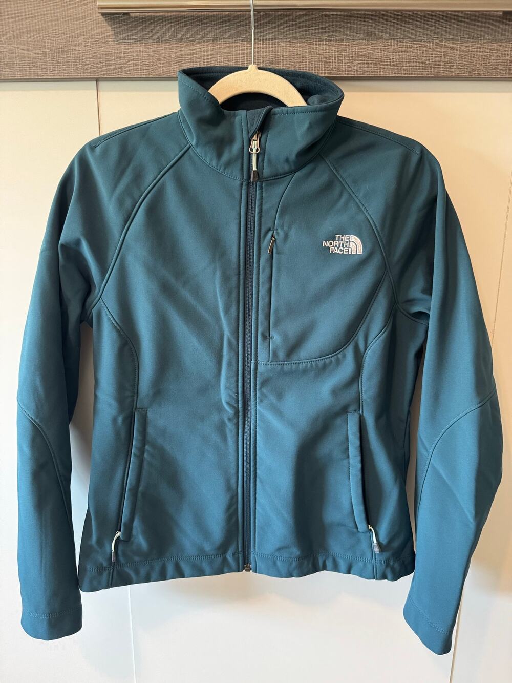 The North Face Women's Soft Shell Jacket Size M Teal Fleece Lined Outdoor Apex